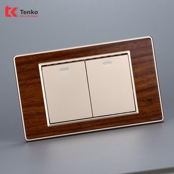 Công Tắc Vân Gỗ Viền Vàng - Thương Hiệu Nhật Bản Tenko - Mẫu Mã Đẹp Dễ Thiết Kế Cho Nhà Gỗ or Ốp Gỗ TK-C6-G02