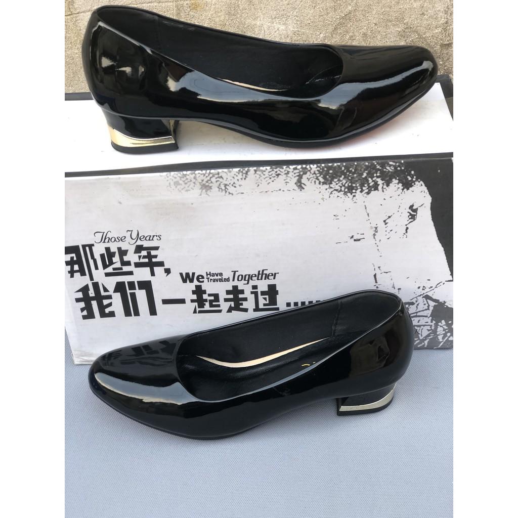 Giày cao gót nữ 3cm mũi nhọn đế lượn