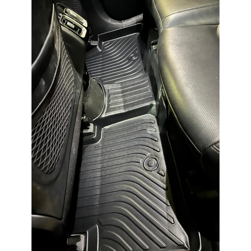 Thảm lót sàn xe ô tô Kia Sorento 2021-  Nhãn hiệu Macsim chất liệu nhựa TPE màu đen hàng loại 2