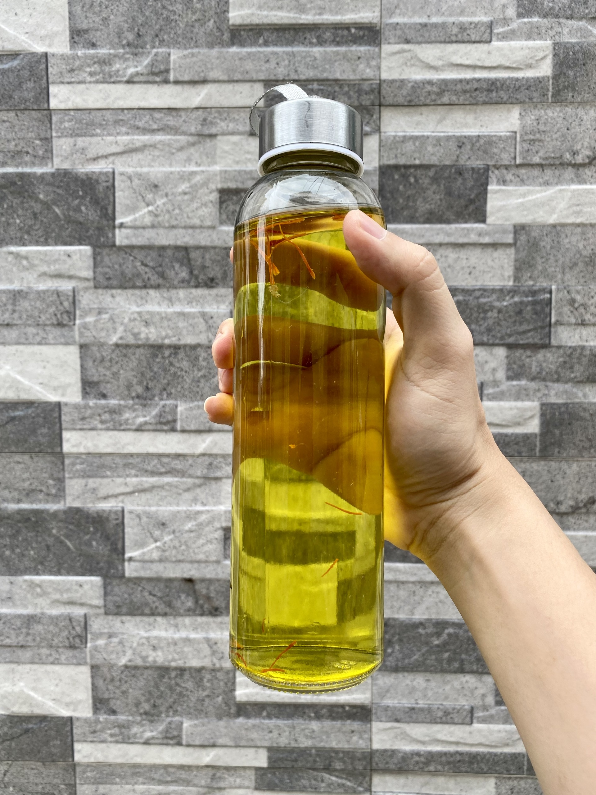 Bình nước thủy tinh saffron Kingdom Herb cao cấp 500ml