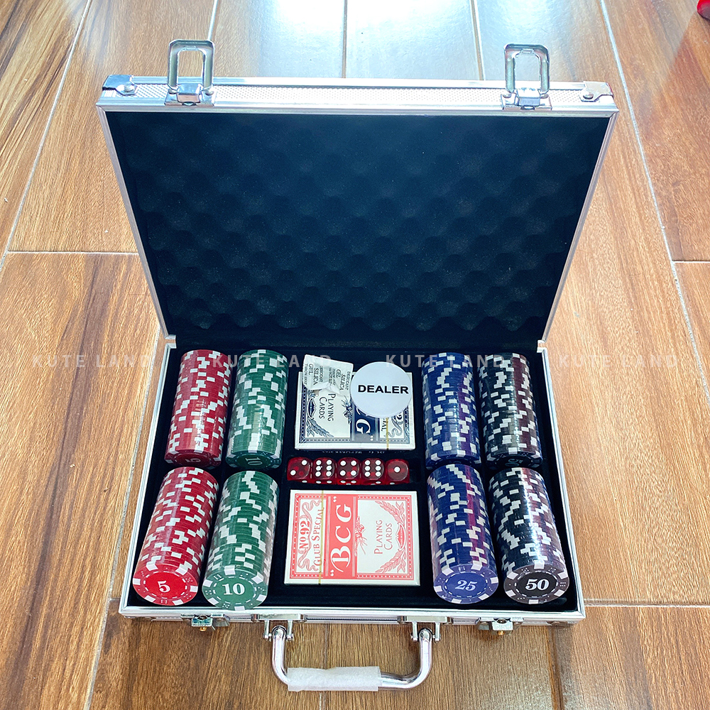 Vali Phỉnh Chip Poker Có Số 200 Chip 5,10,25,50 Loại Tiêu Chuẩn Las Vegas Hộp Nhôm Aluminium