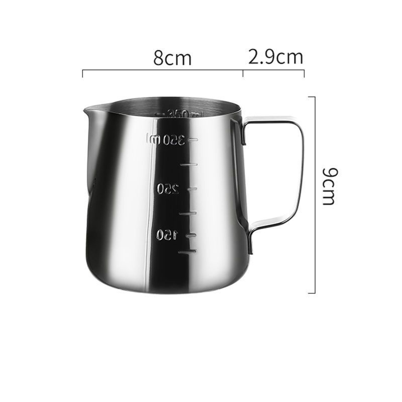 Ca đánh sữa nóng chất liệu inox có chia vạch với các dung tích tối đa 350ml, 550ml, 900ml