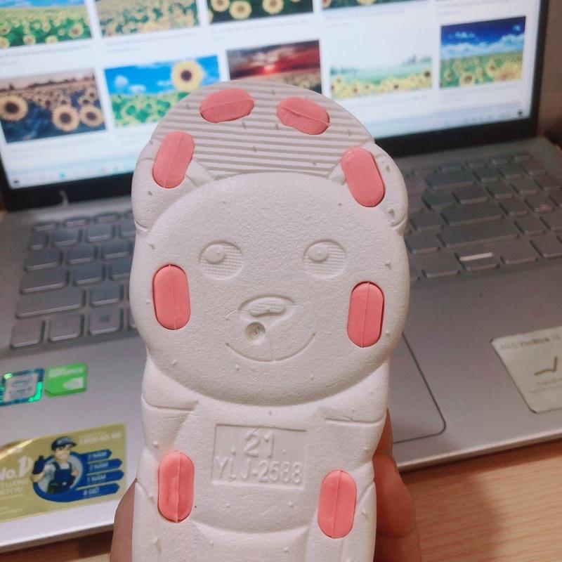 Sandal rọ bít mũi hình trái dâu cho bé siêu cưng