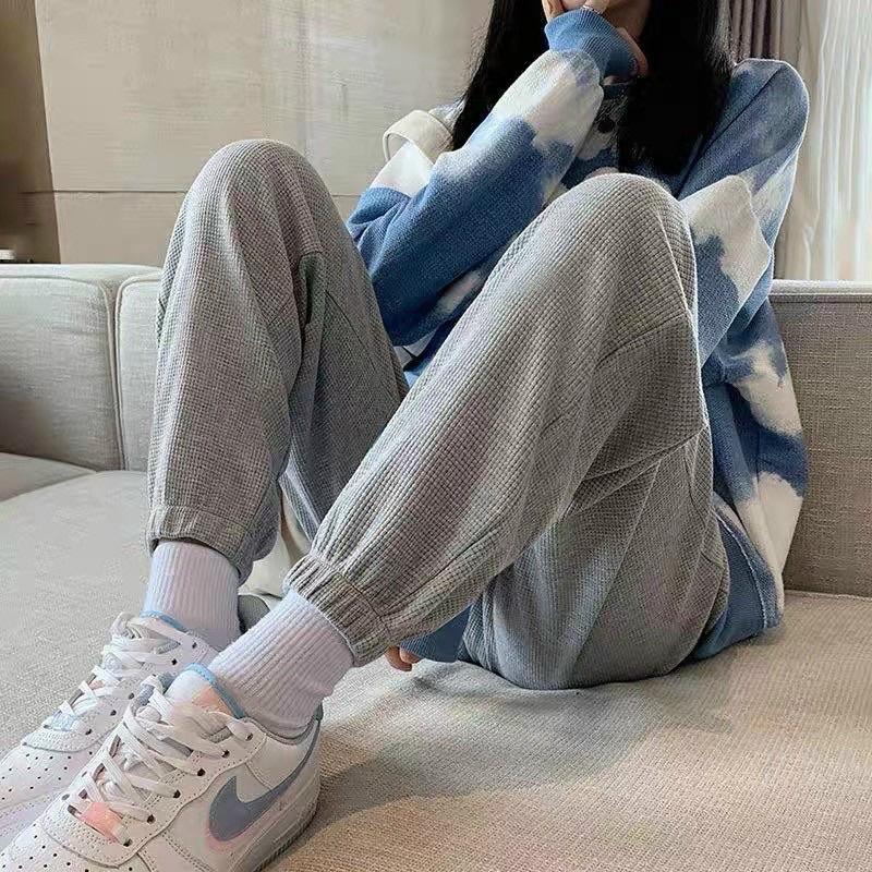 Quần jogger nữ thể thao unisex, Quần ống rộng bo gấu chất tổ ong dày dặn basic, phong cách Ulzzang, QN002