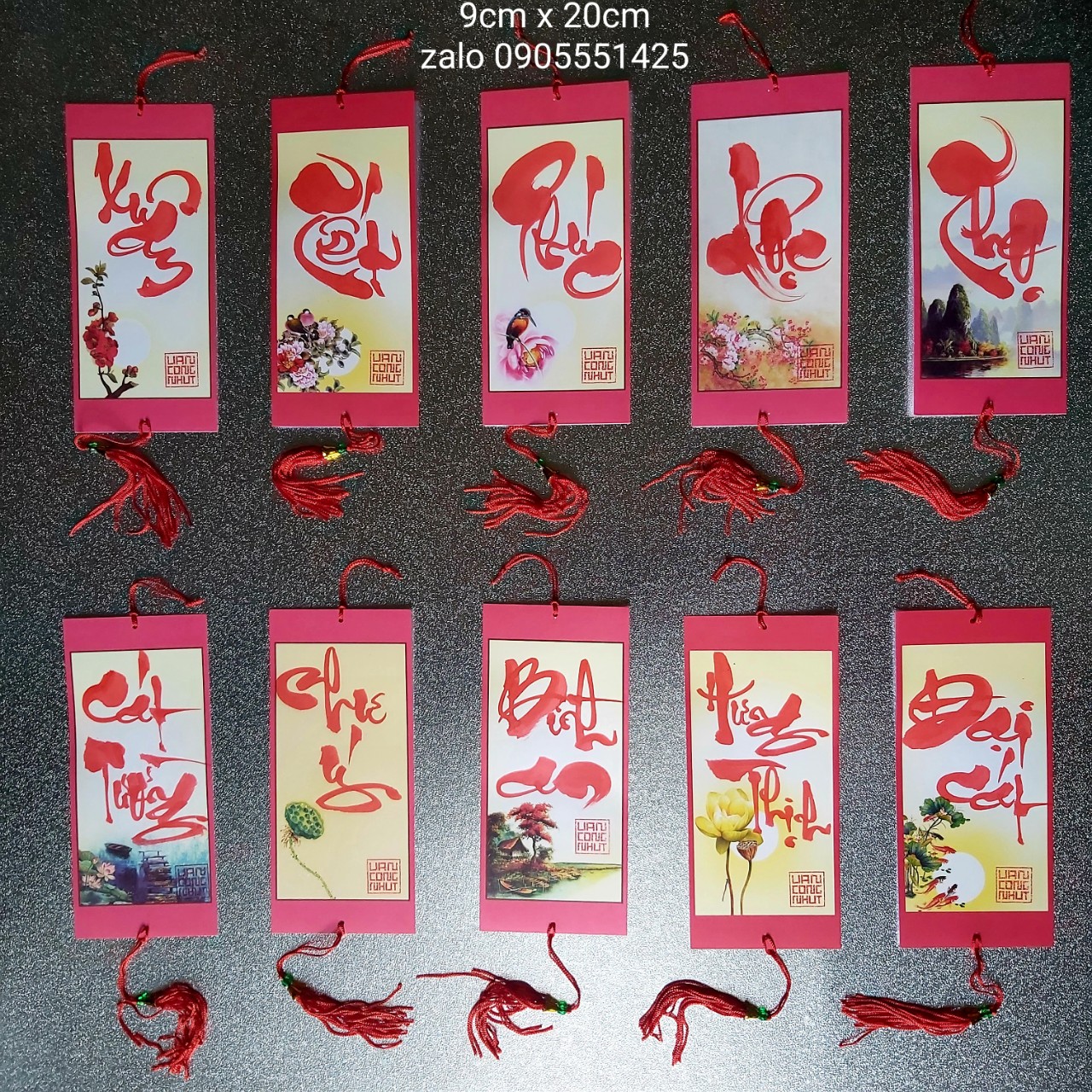 Bộ 10 tấm thiệp mi ni trang trí tết kèm tua. kích thước 9cm x20cm