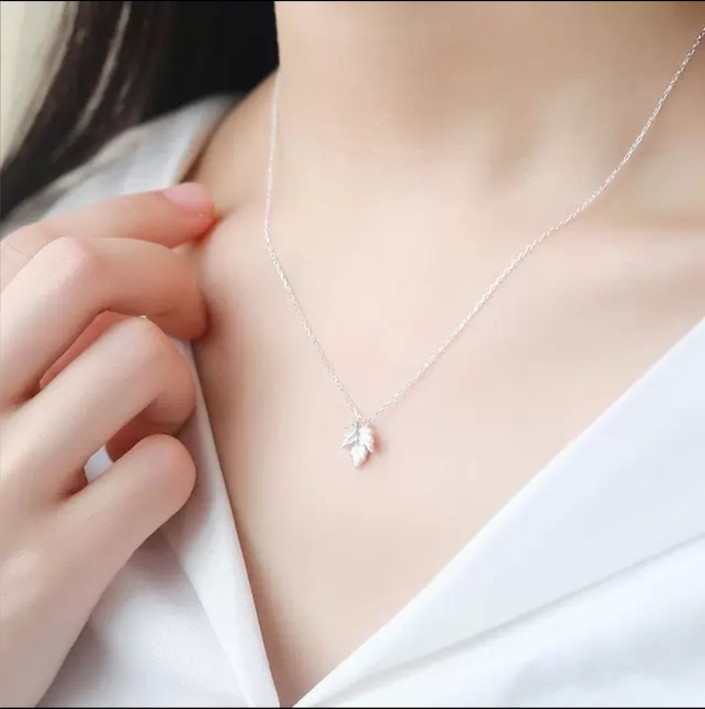 DÂY CHUYỀN BẠC CHO NỮ CHIẾC LÁ MAY MẮN DCN07