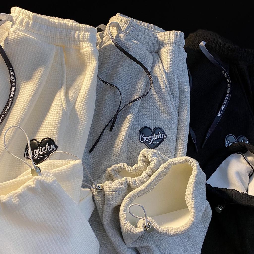Quần Jogger Nữ Thêu Trái Tim Thun Tăm 3 Màu - Quần Thể Thao Nữ Dáng Rộng Ống Rút