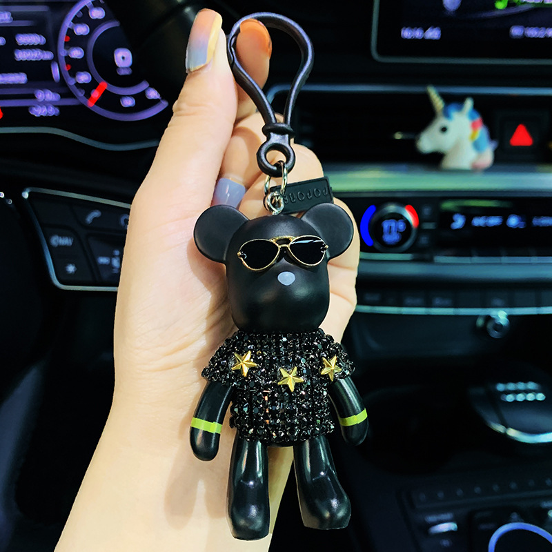 Móc Khóa Gấu Bearkrick Đính Đá Cool Ngầu / Móc Khóa Ô Tô Cao Cấp Màu Đen