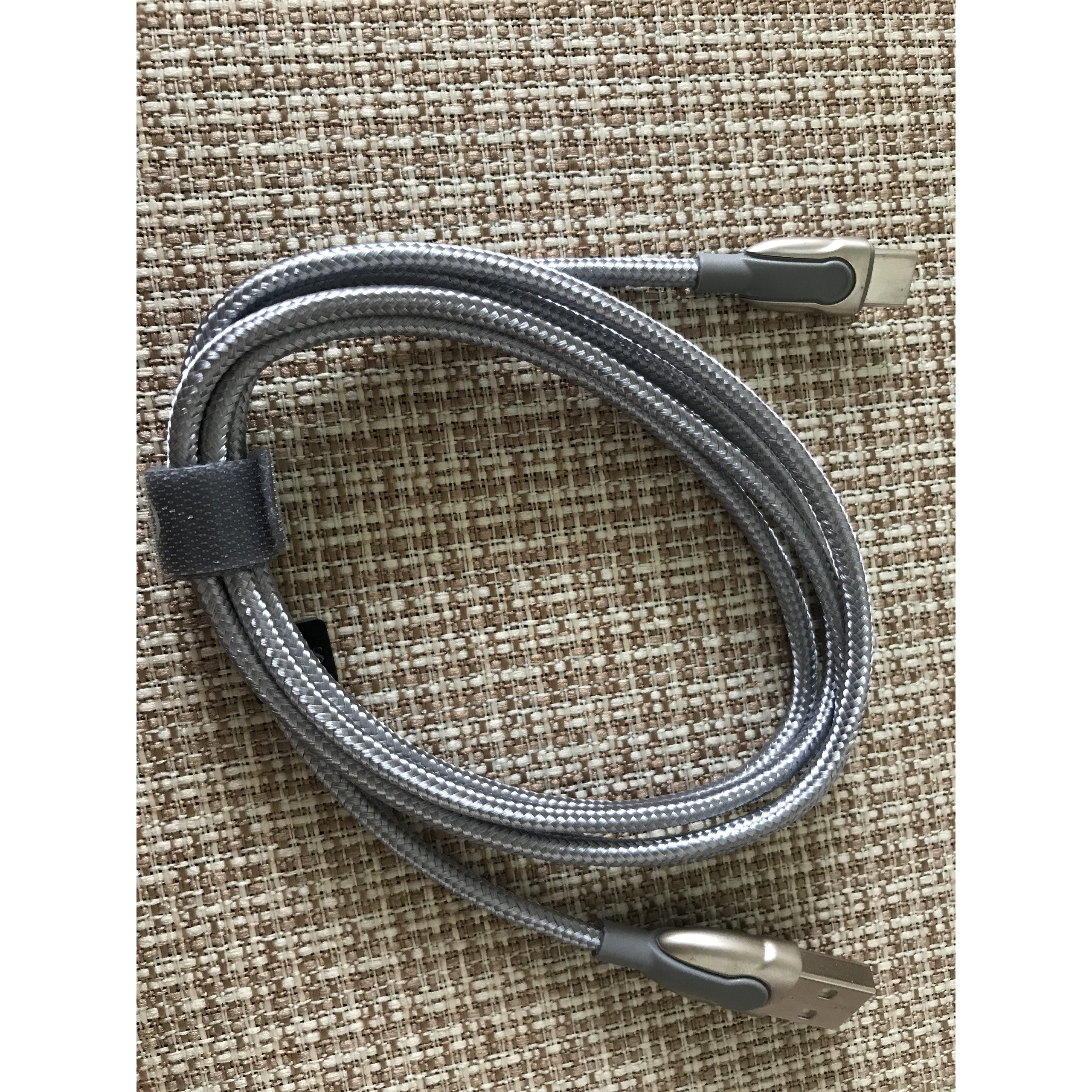 Cáp USB-C dùng cho nhiều dòng điện thoại samsung, oppo, xiaomi, huawei,...- 103C - U30-T