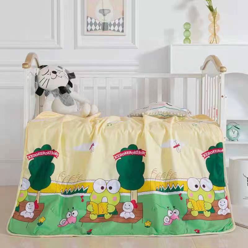 Chăn Cotton Đũi Trẻ Em 1M1x1M35 Mền Ếch Xanh Luôn Được Các Bé Yêu Thích - Tặng 10 chiếc chun