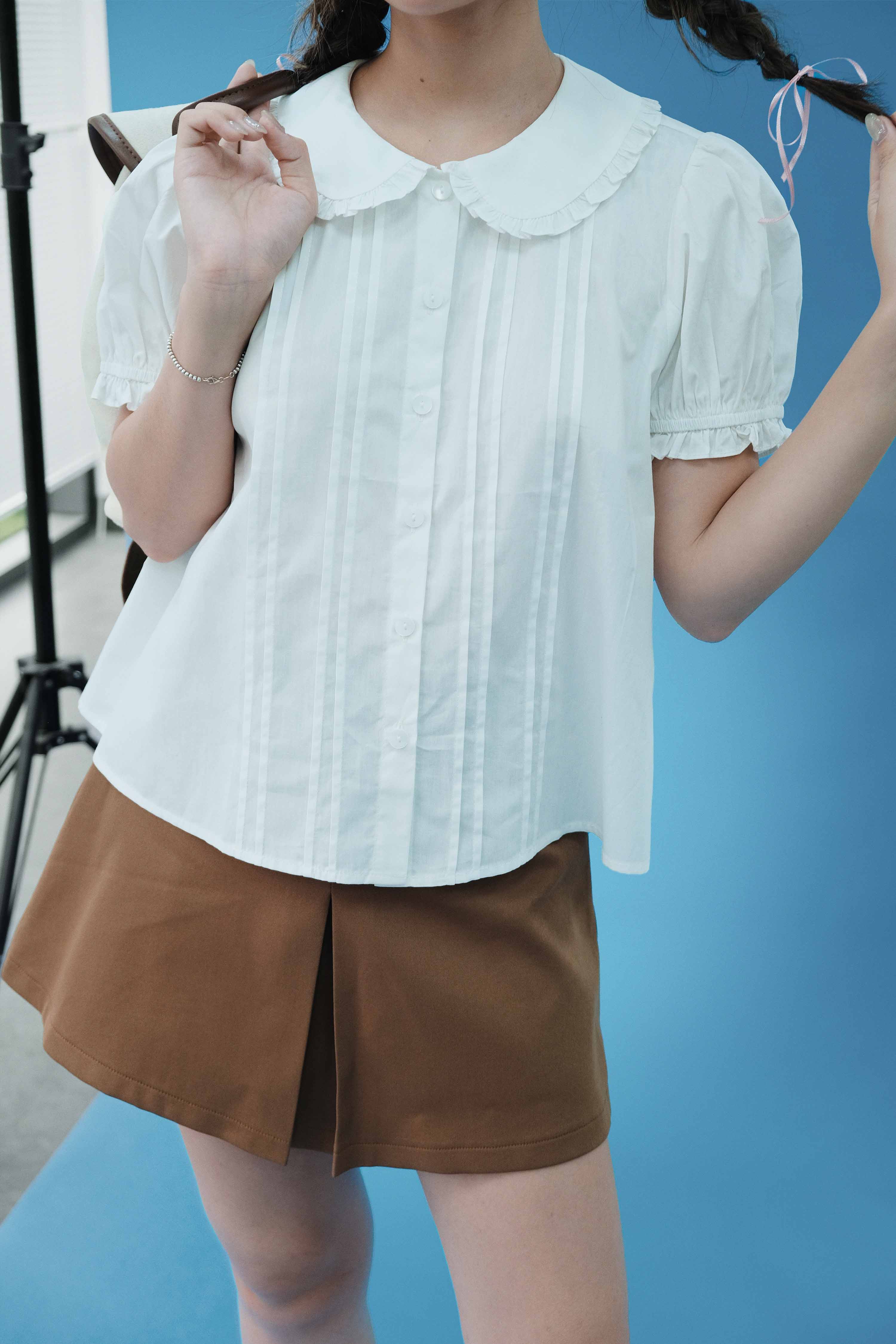 DOTTIE - Váy ngắn xếp ly kèm dây nịt - Nâu - S0290