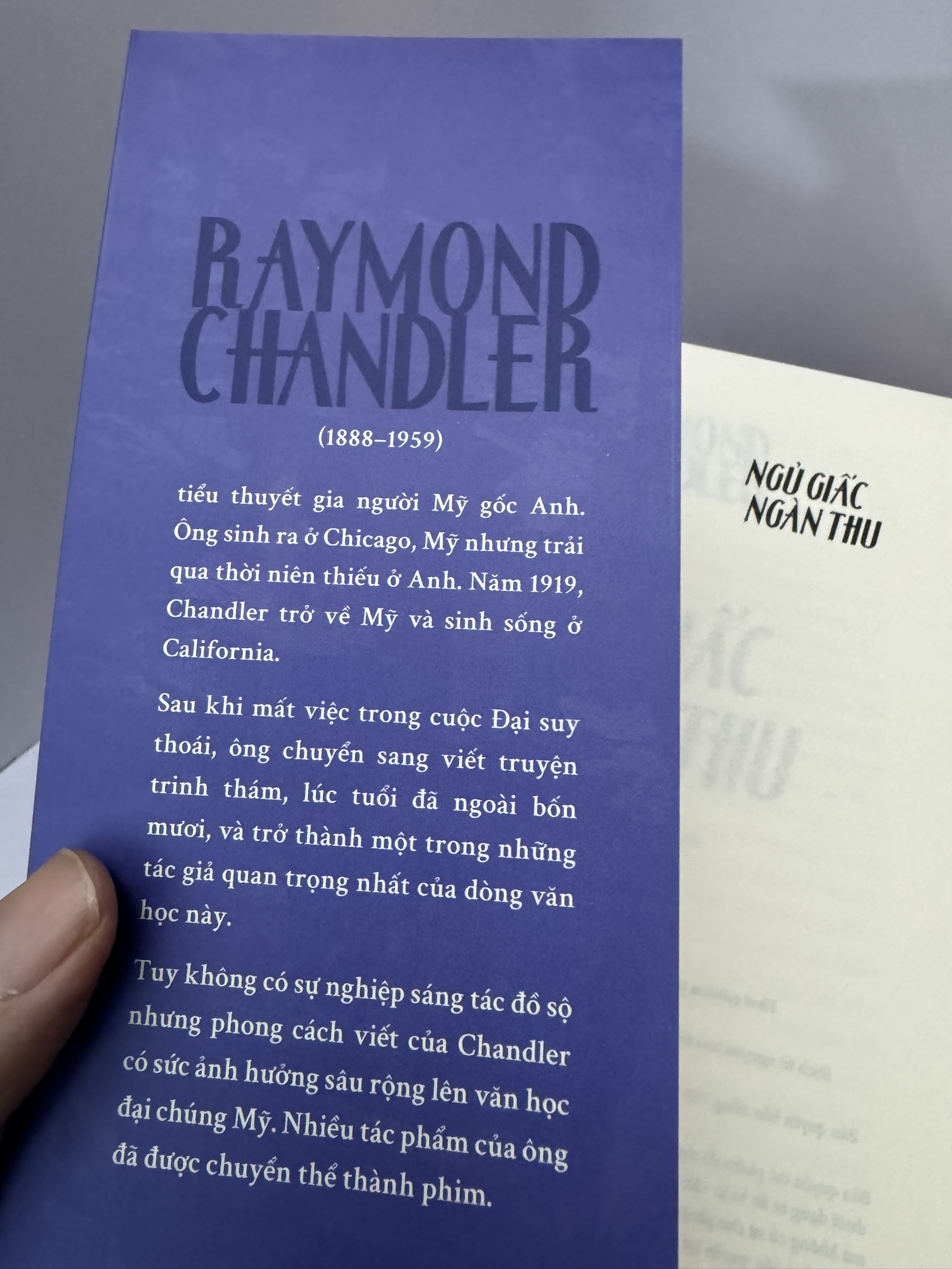 NGỦ GIẤC NGÀN THU - Raymond Chandler – Khánh Nguyên dịch – Nhã Nam – NXB Văn Học