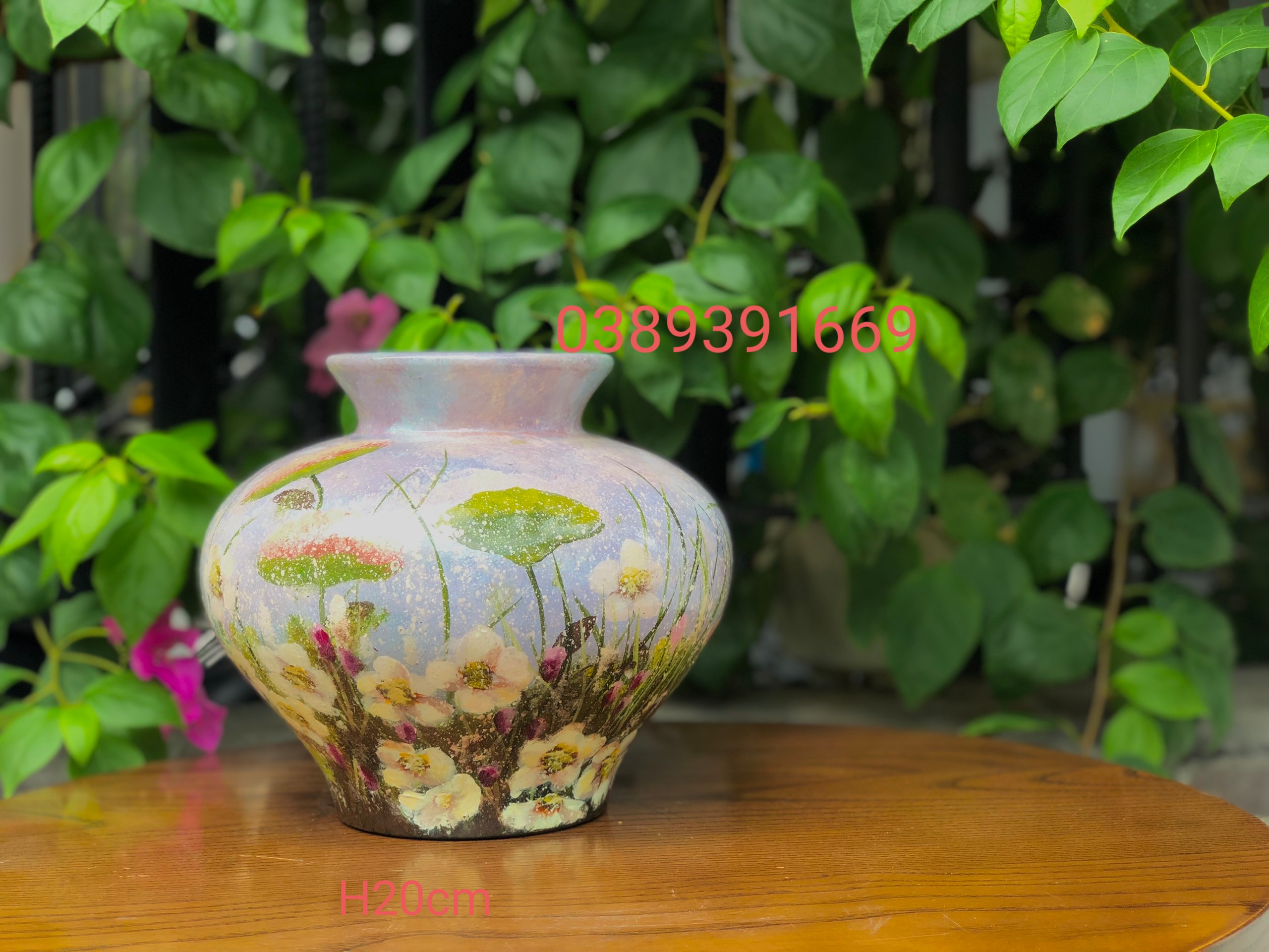 LỌ HOA VẼ TAY SƠN MÀI MANG PHONG CÁCH VẼ 3D