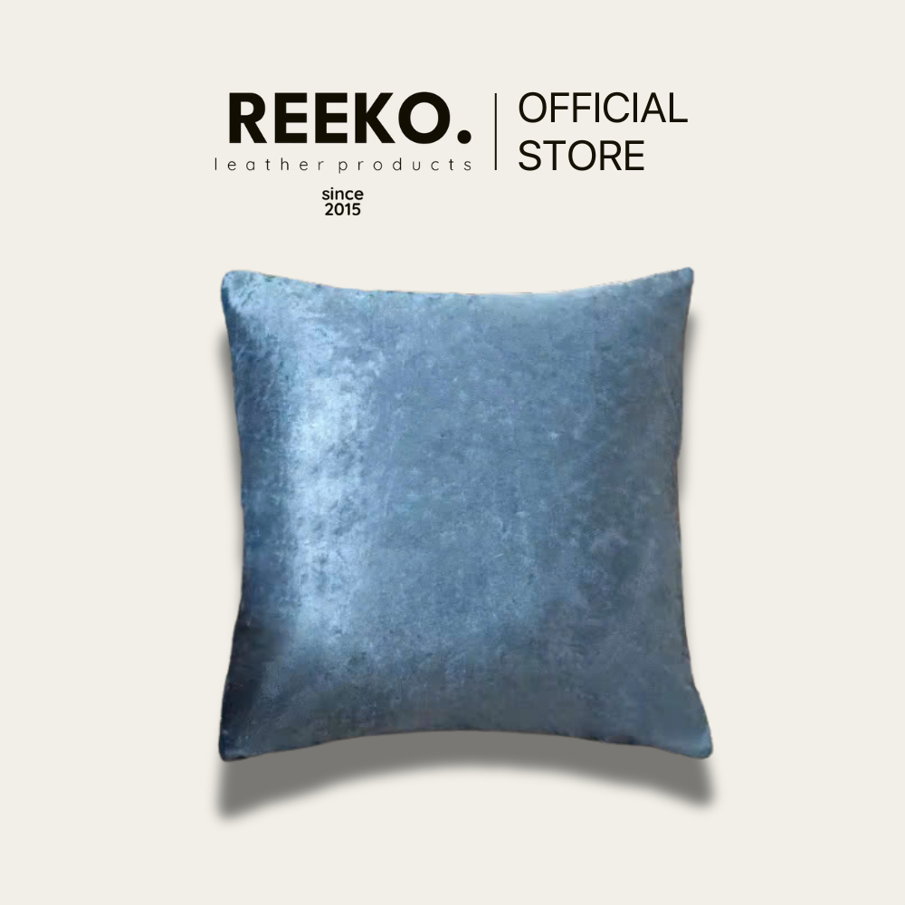 Gối sofa vải nhung cao cấp mềm mại, mang lại không gian sang trọng cho căn phòng | REEKO