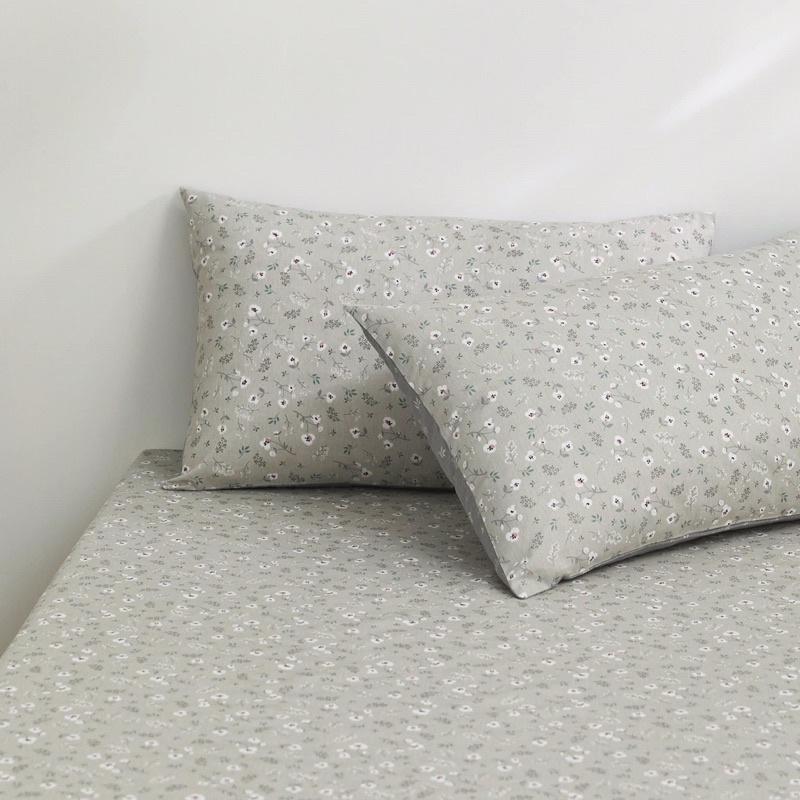 Bộ Ga Gối Cotton Living Hàng Nhập Khẩu Cao Cấp 3 Món Hoa nhí