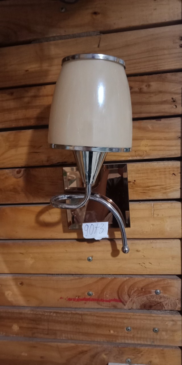 Đèn trang trí treo tường 9073