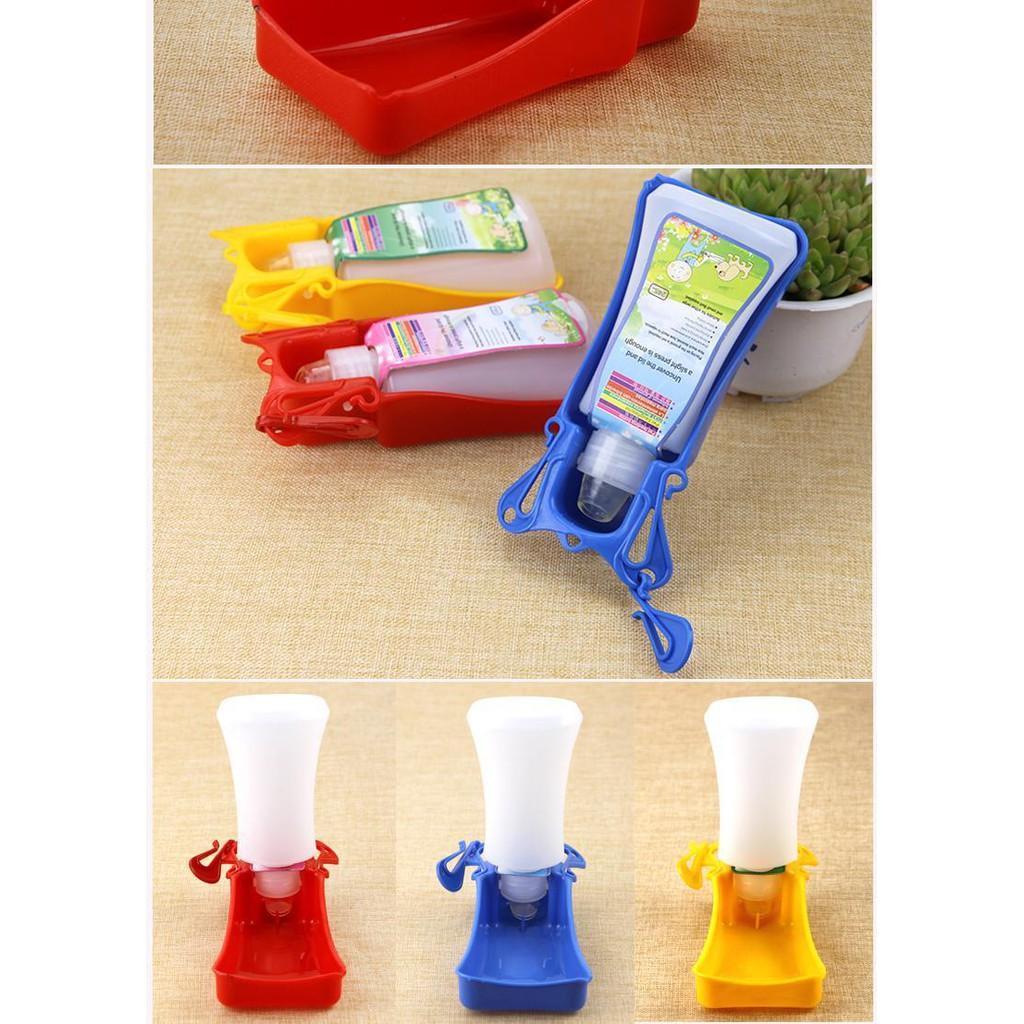 Bình nước uống du lịch cho chó mèo