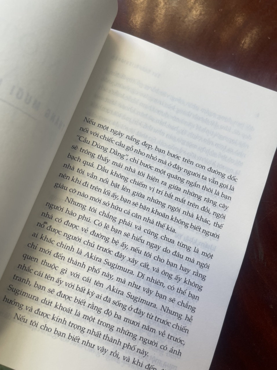 MỘT HỌA SĨ PHÙ THẾ - Kazuo Ishiguro – Nhã Nam – bìa mềm