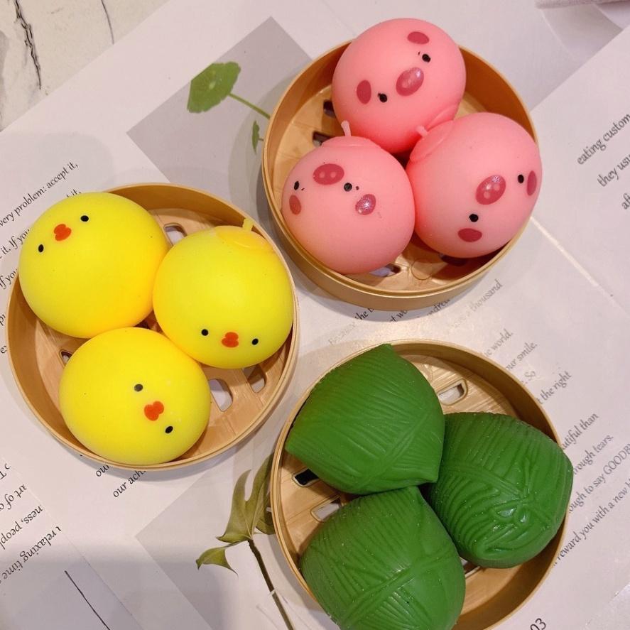 Bánh bao màn thầu squyshi mềm mại hộp 3 chiếc thỏ trắng gấu nâu quả đào squishy