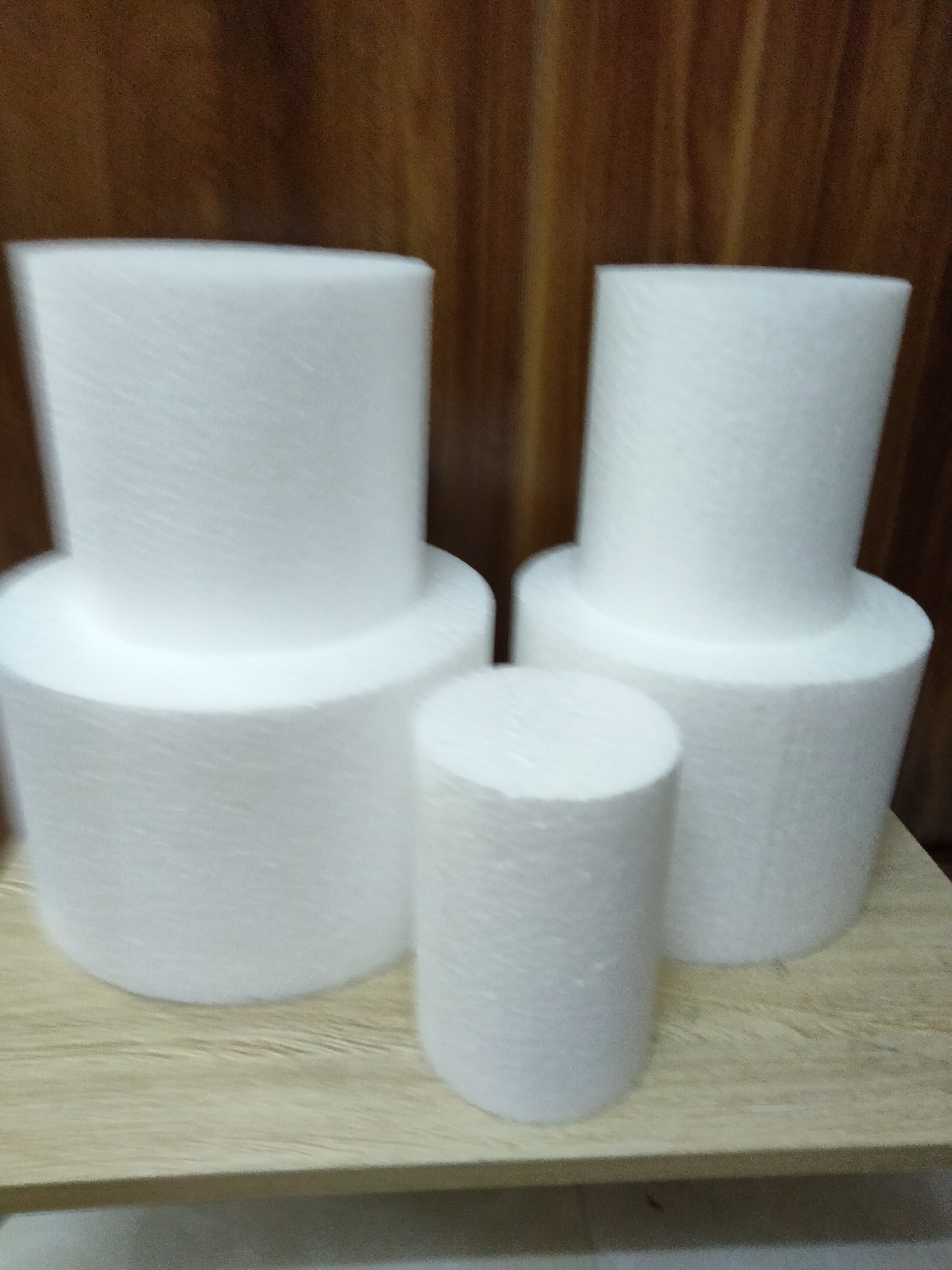 Xốp tròn luyện làm bánh kem, kê giỏ quà, làm cháp ăn hỏi, chụp hình