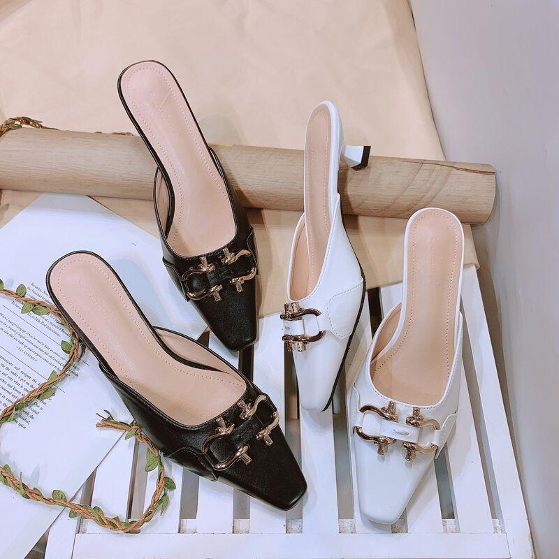 Dép Sục nữ gót quai đính xích