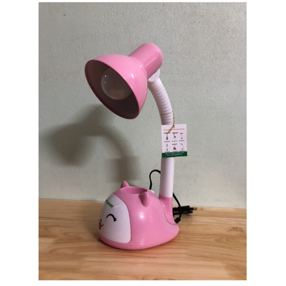 Đèn bàn học sinh hình mèo