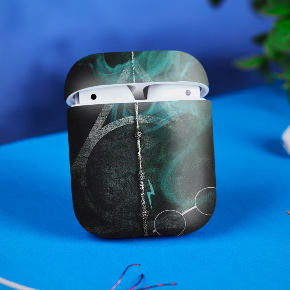 Miếng dán skin chống bẩn cho tai nghe AirPods in hình Harry Potter - hrp011 (bản không dây 1 và 2