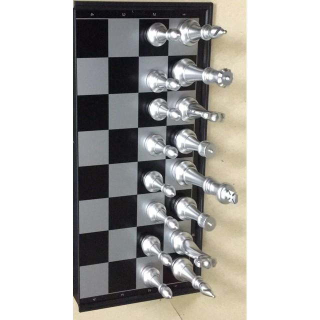 Bộ cờ vua nam châm cao cấp ( 32x32) hàng nhiều L