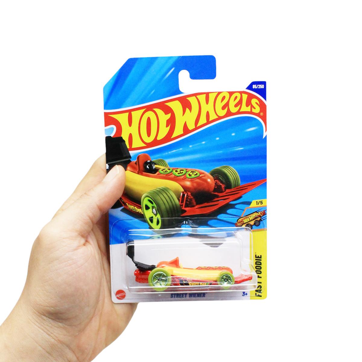 Siêu Xe Hot Wheels C4982 - 85/250 - Street Wiener