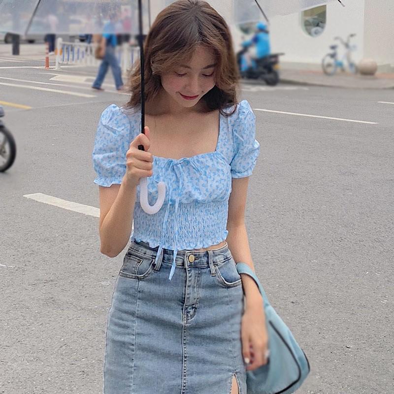 Áo Kiểu Nữ Cổ Vuông Tay Phồng In Hình Bướm Gợi Cảm