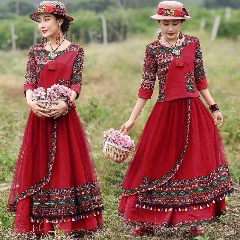 Set Áo Chân Váy Thổ Cẩm