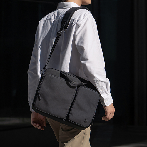 Túi đeo chéo Tomtoc Navigator-A33 Laptop Shoulder Bag Laptop - Hàng chính hãng