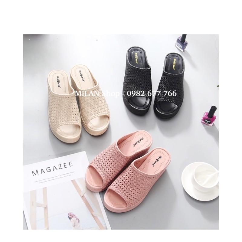 Dép cao gót đế xuồng hot hòn họt