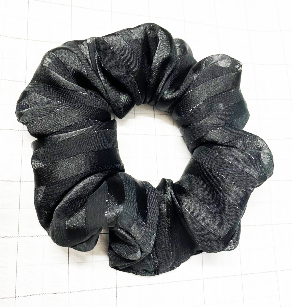 Dây cột tóc scrunchies dễ thương