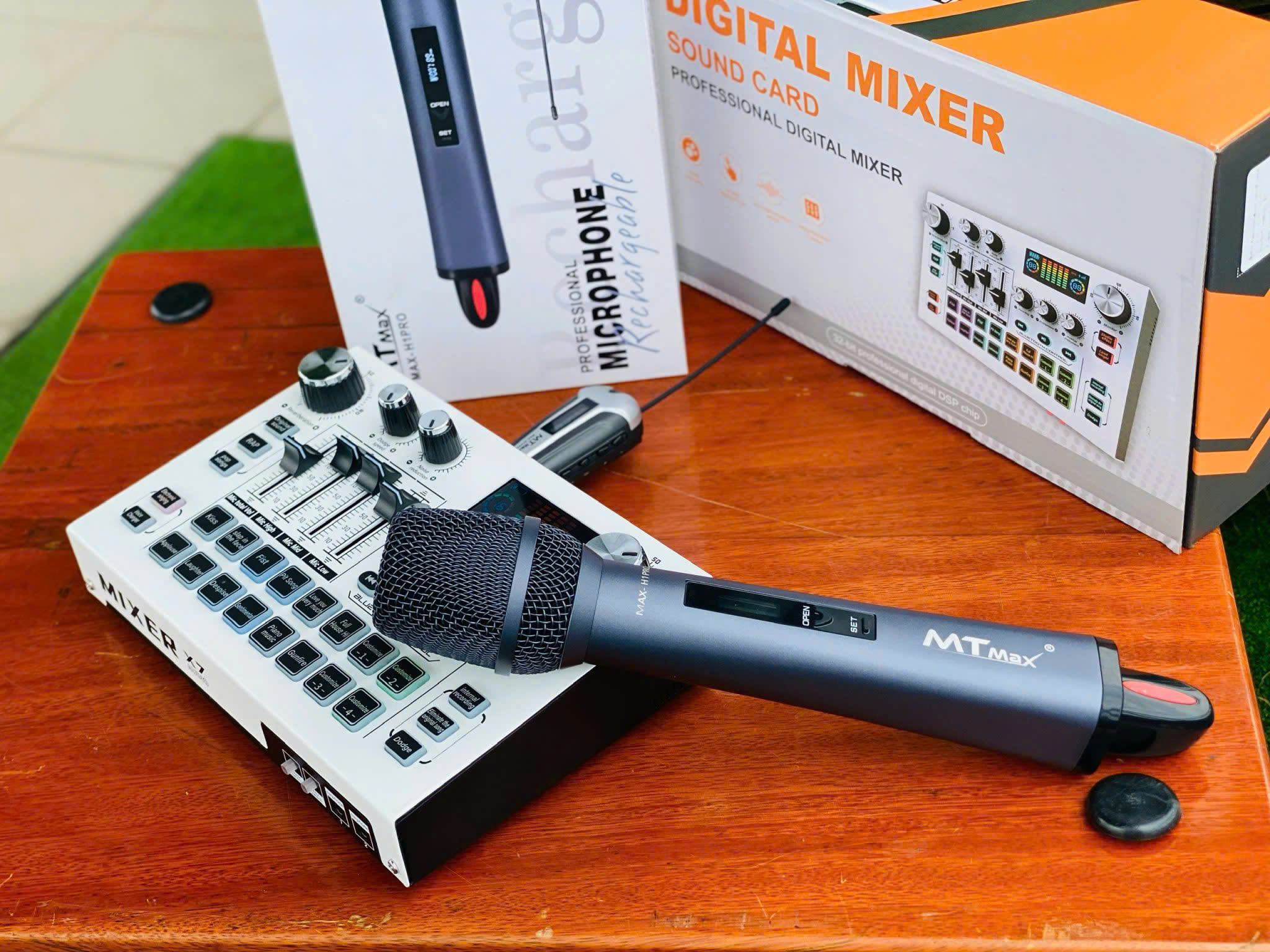 Combo Karaoke Thu Âm Livestream Gia Đình - Soundcard X7 + Micro H1, Hàng Chính Hãng