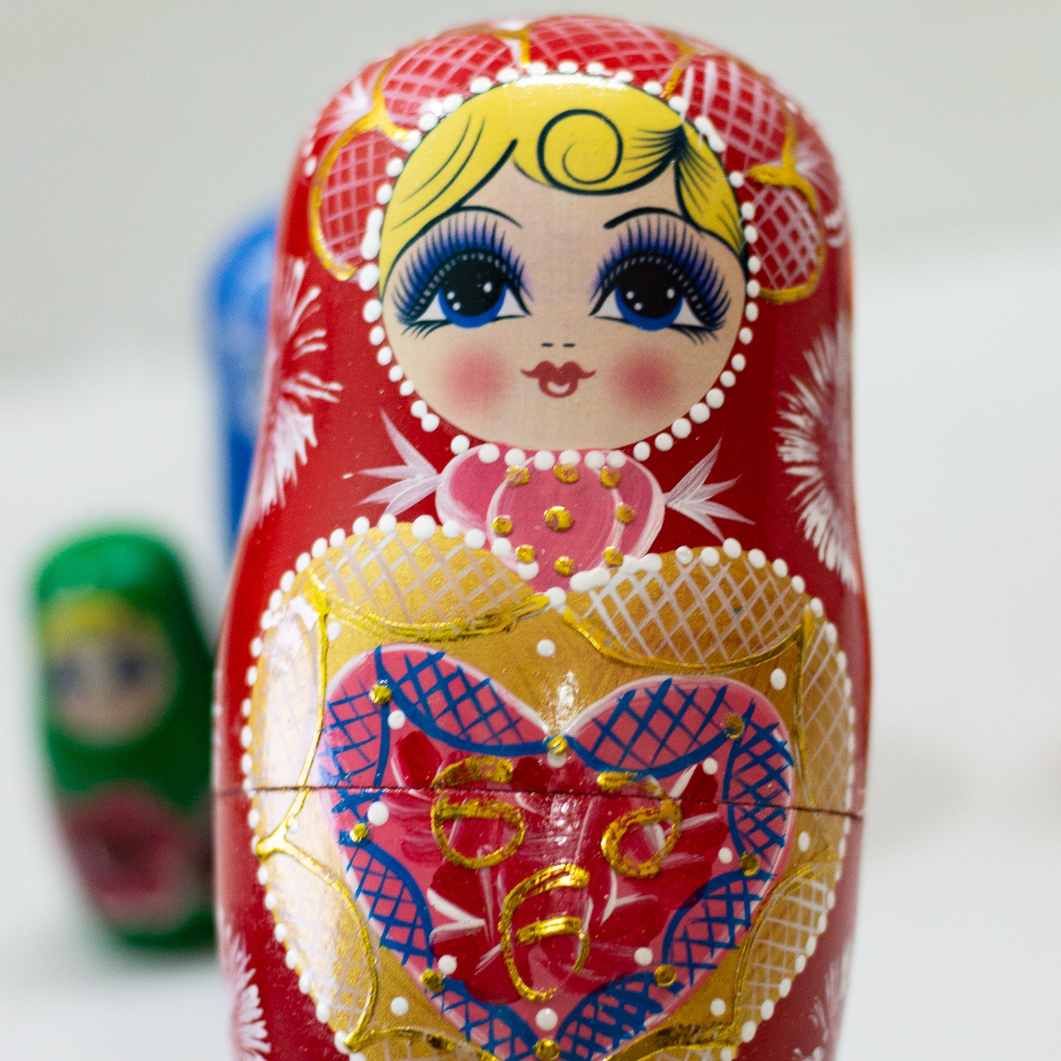 BỘ BÚP BÊ NGA MATRYOSHKA 7 LỚP CAO 18CM NHIỀU MÀU