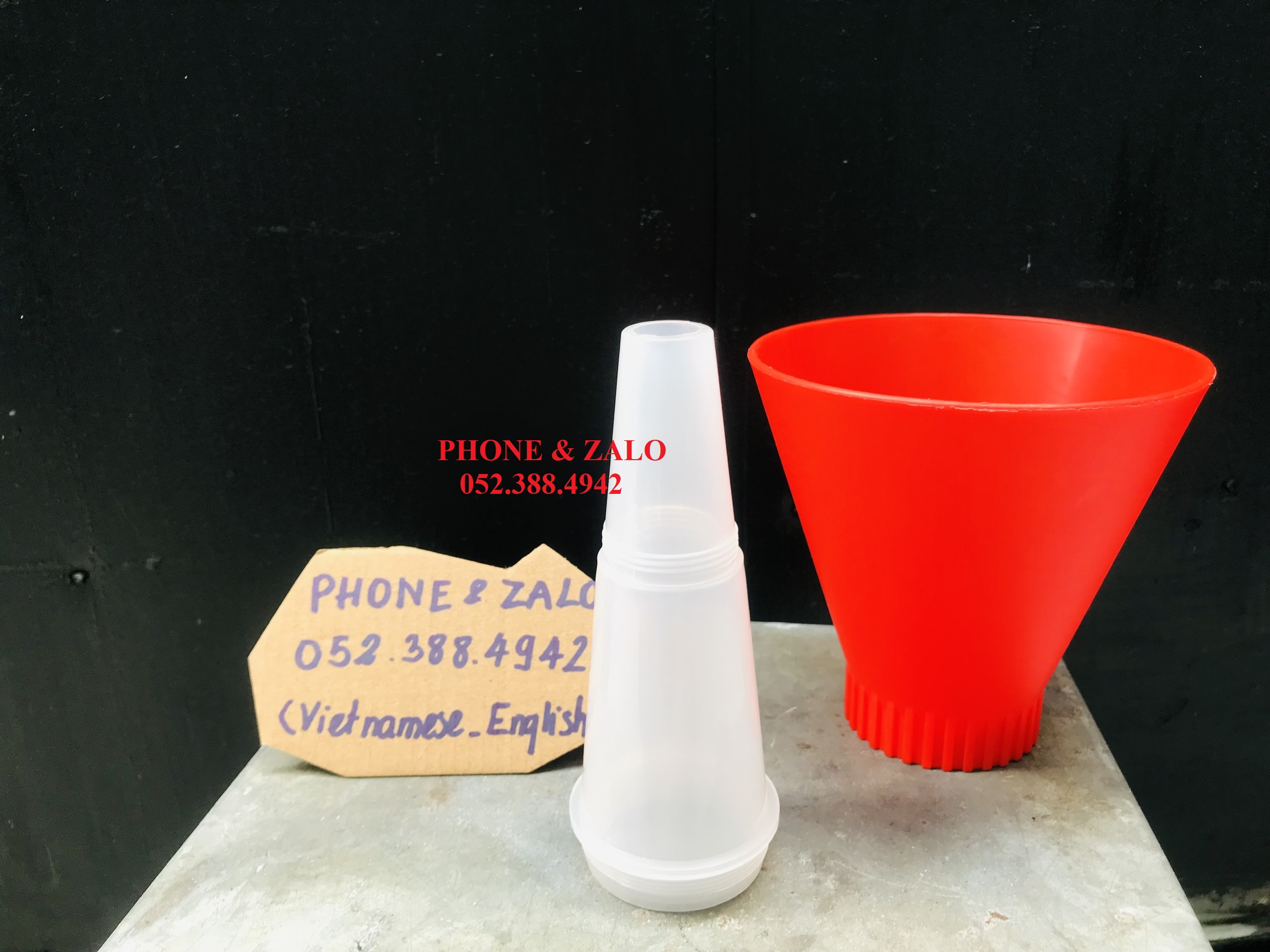 PHỄU CHÂM DẦU CHUYÊN NGHIỆP CHO ĐỘNG CƠ/ PROFESSIONAL OIL FUNNEL FOR ENGINE.