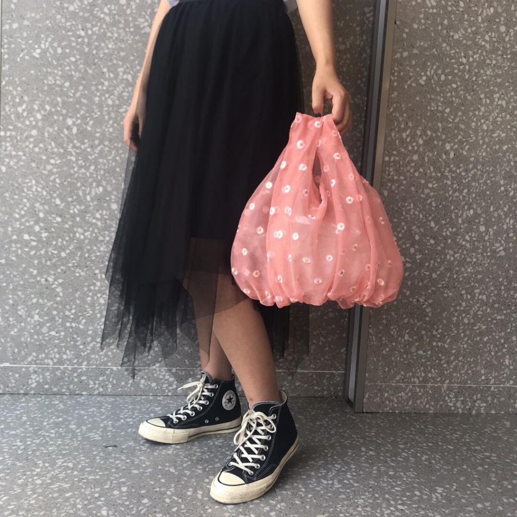 Túi xách Classy vải voan 2 lớp họa tiết thêu hoa cúc vintage đi chơi đi biển dạo phố T671