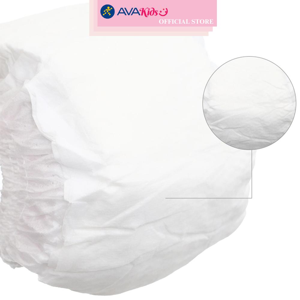 Tã quần cho bé gái Moony man size L 44 miếng (9 - 14 kg)
