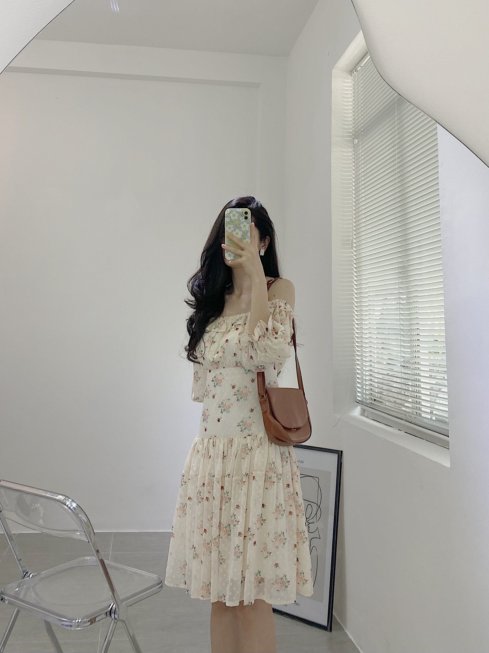 Đầm hoa nhí trễ vai đuôi cá