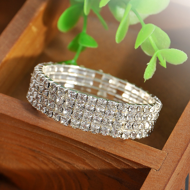 Bộ trang sức kiềng tròn 4 món đơn giản, sang trọng