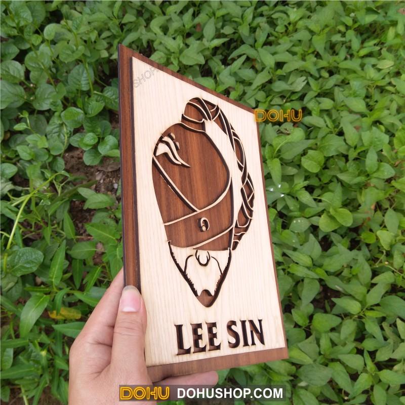 Tranh Treo Tường Bằng Gỗ Handmade DOHU015: Lee Sin - Thiết Kế Đơn Giản, Độc Đáo, Sang Trọng