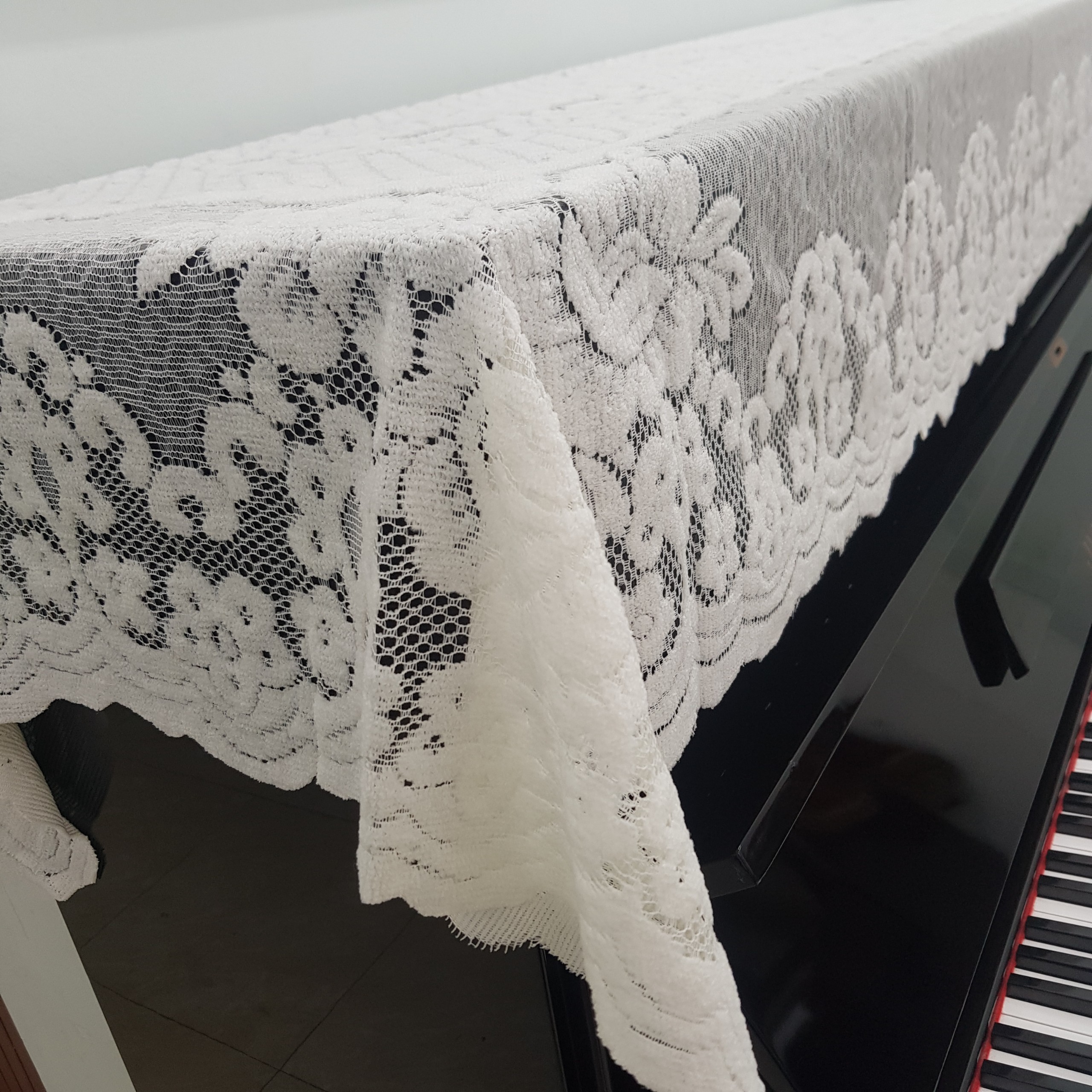 Khăn phủ đàn Piano cơ mẫu ren trắng phối hoa dày đẹp