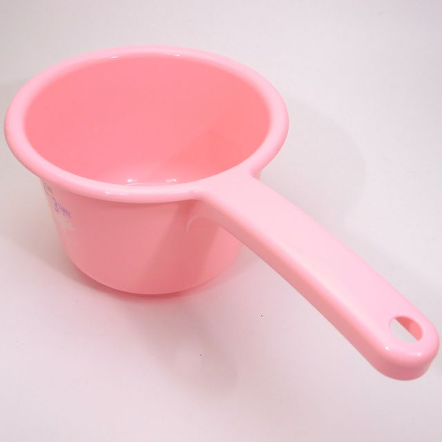 Gáo nhựa trẻ em Nakaya Kuma Children's 0.9L - Made in Japan