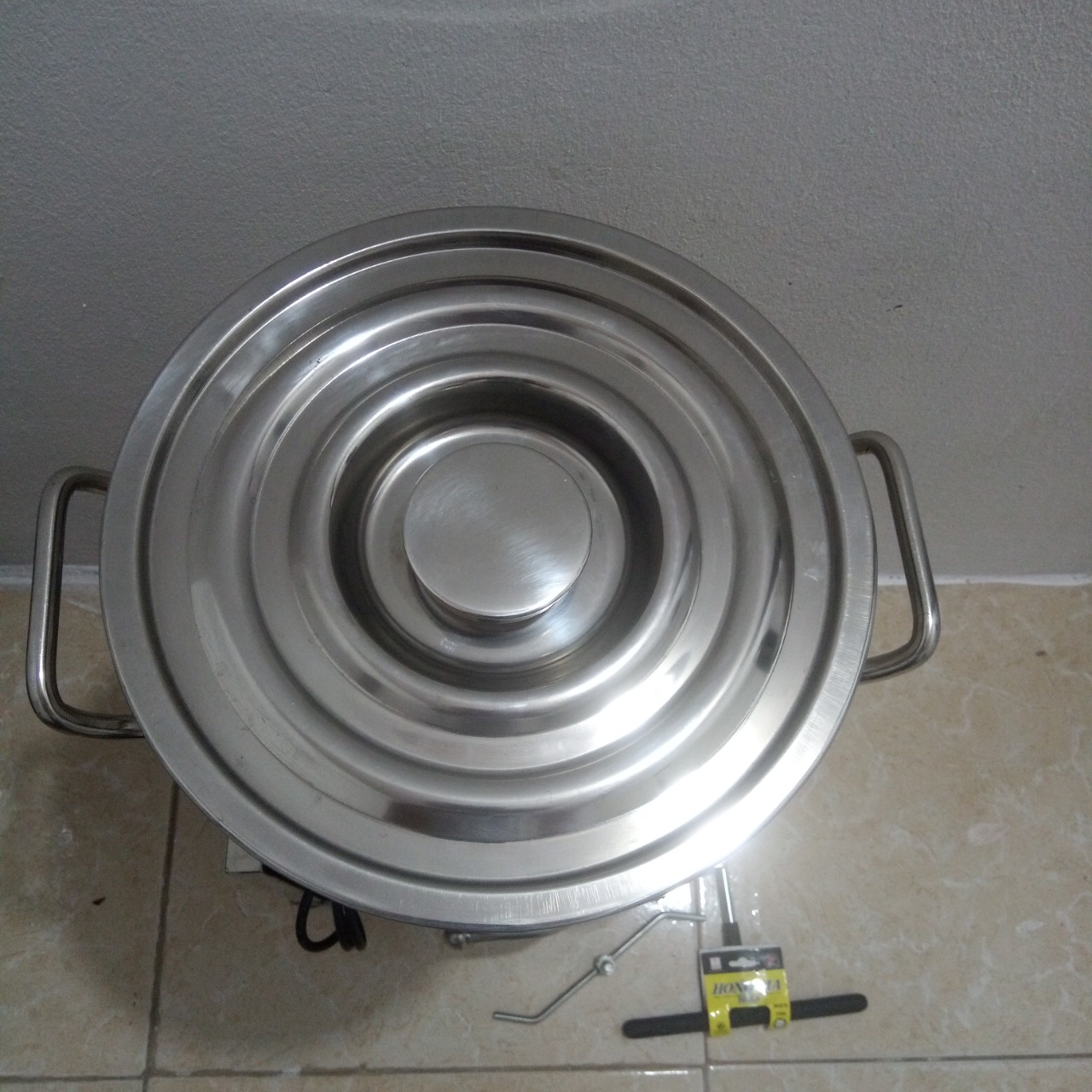 Máy xay rau má, xay dứa, xay thơm loại khung inox , đường kính nồi 25cm