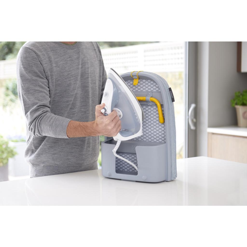 Bàn để ủi đồ gấp gọn cao cấp Joseph Joseph 003994 - Pocket Folding Ironing Board