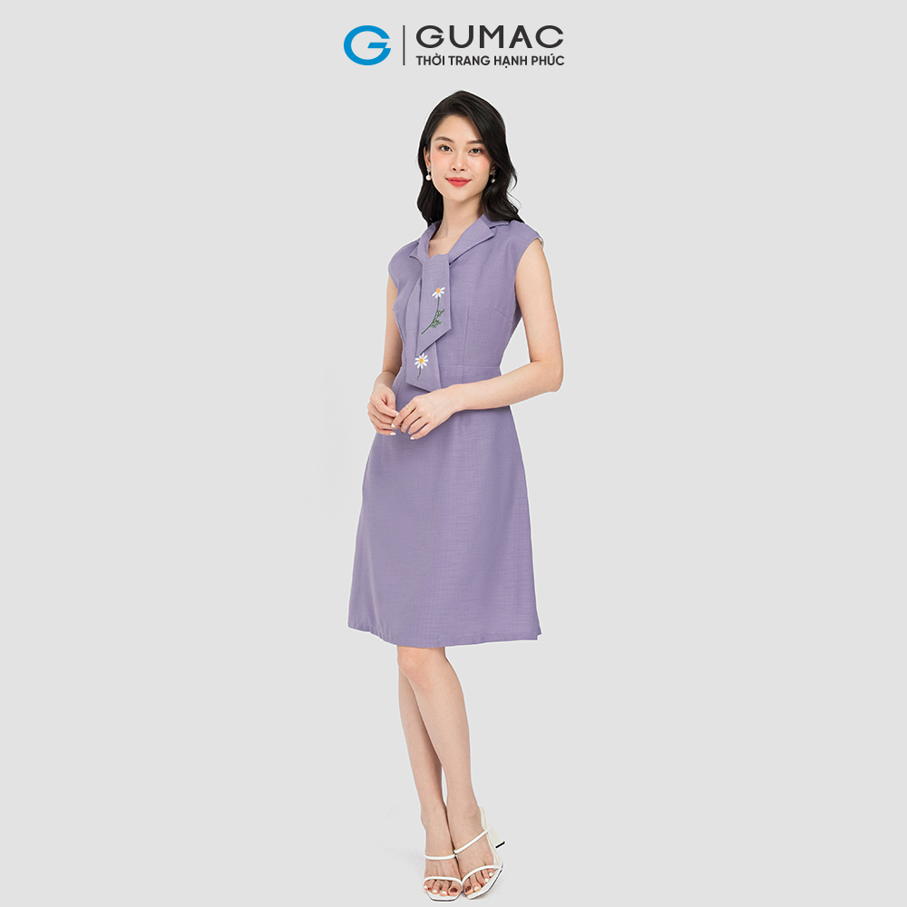 Đầm form A GUMAC DC08130 cổ V tay rơi thêu hoa