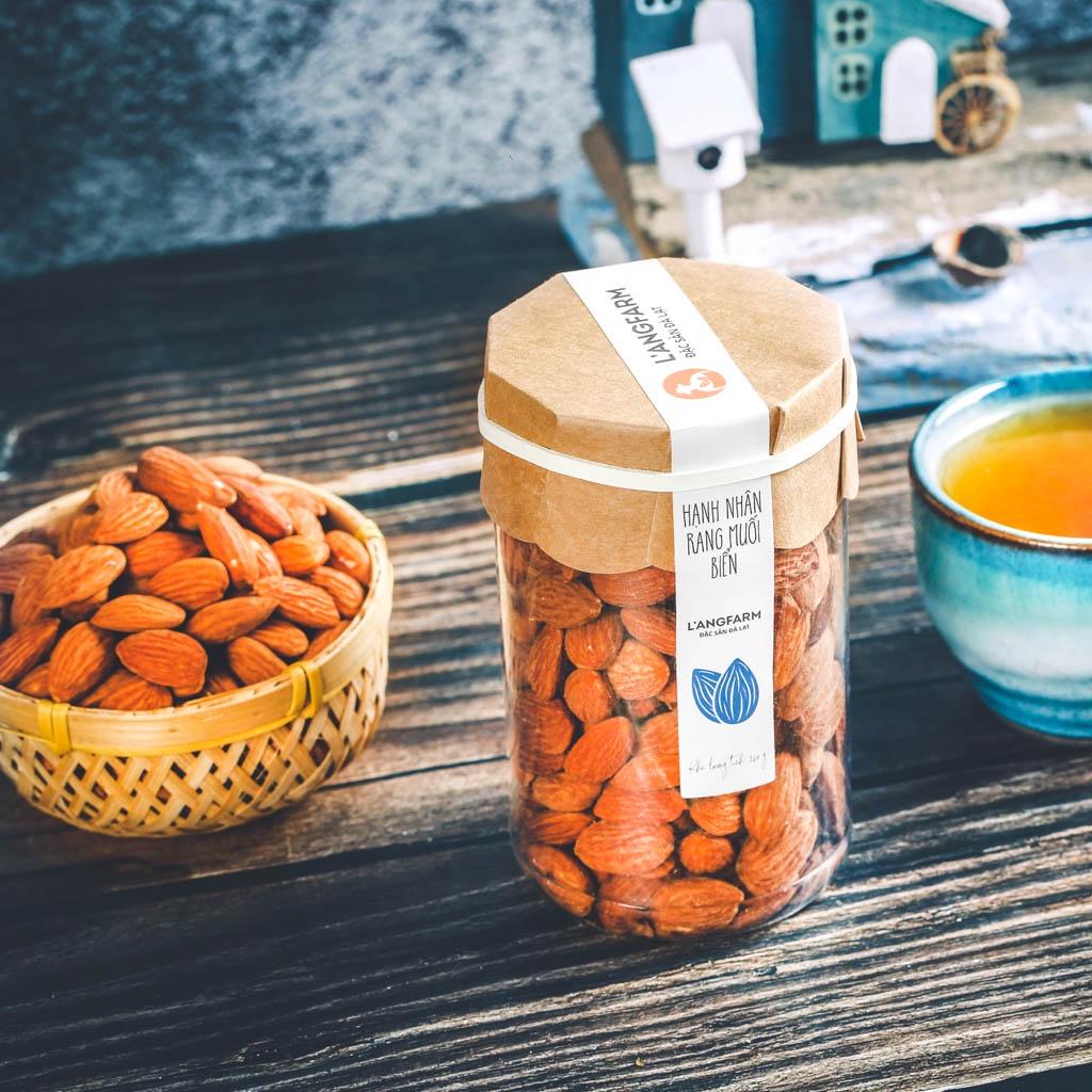 Hạnh nhân rang muối biển L'angfarm, 240g, hũ, mẫu tobita