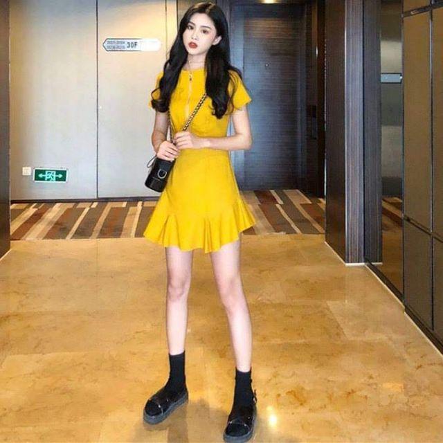 Váy ulzzang vàng siêu sexy