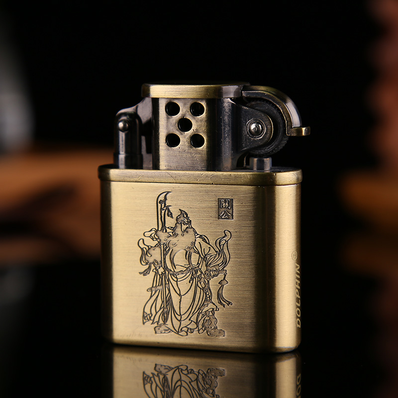 Vỏ Hột Quẹt Bật Lửa Xăng Đá Độc Lạ Dolphin HY676 Khắc Quan Vũ Đẹp Độc Lạ - Dùng Xăng Bấc Đá Cao Cấp